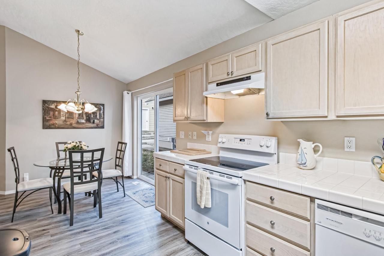 Pine Ave Delight Villa Coeur d'Alene Dış mekan fotoğraf